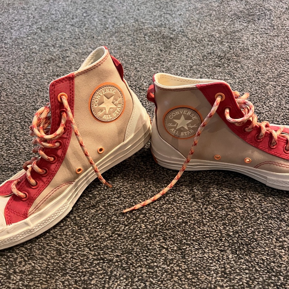 Converse High-Tops in Red and Cream